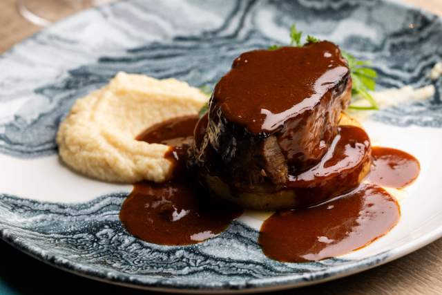 → Le Petit Thiou · Restaurant Annecy Cran-Gevrier